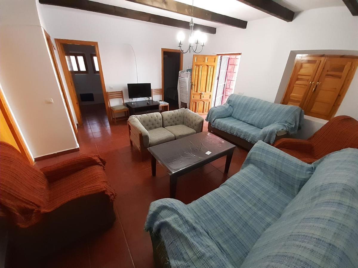 Casas Rurales "Paraje El Cajal" Ojos Luaran gambar